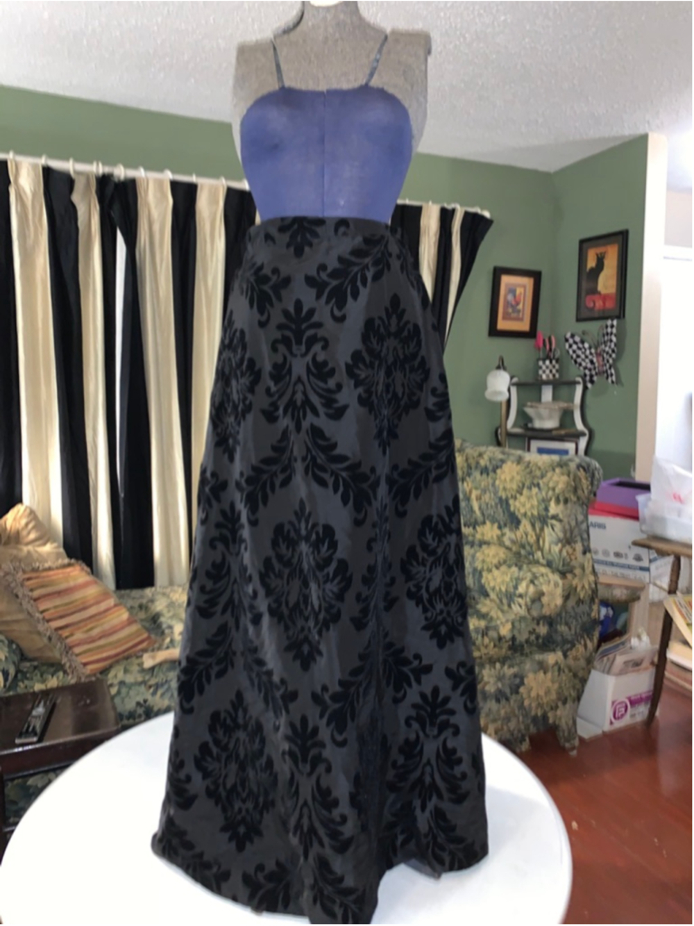 Women's Unbranded Black Damask Velvet Maxi Skirt M